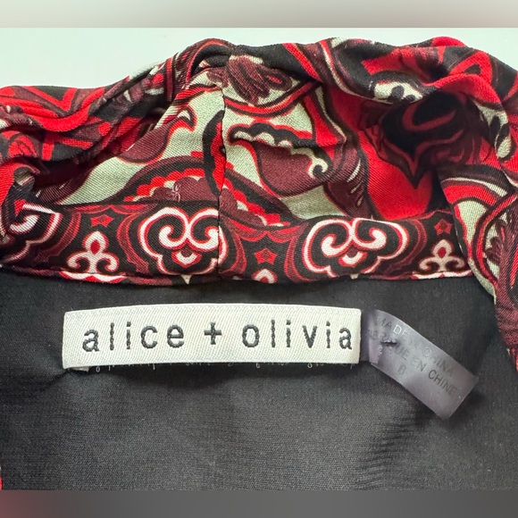 Alice + Olivia Printed Tie-Neck Blouse – Size 6 - Picture 2 of 5